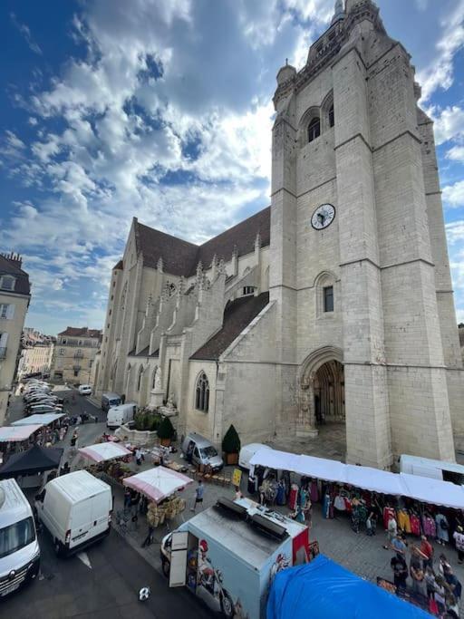 Apartamento « Au Coeur De Dole » Exterior foto